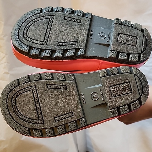 Faux-fur lined Waterproof Rain Boots - Picture 6 of 8